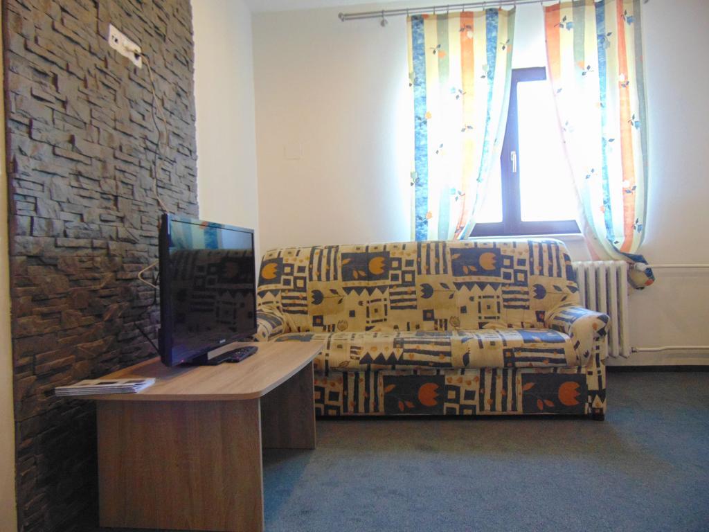 Hotel Isora Острава Екстер'єр фото